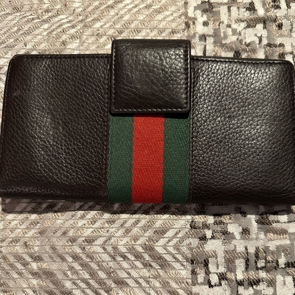 Authentic Gucci Horsebit 1955 Leather Wallet - Picture 2 of 9
